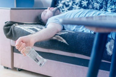 Вывод из запоя в Панкрушихе